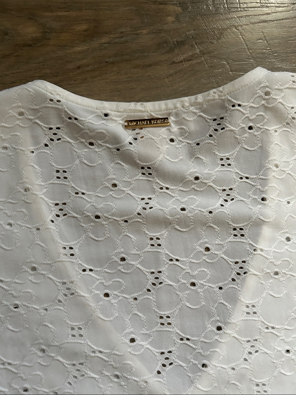 Michael Kors White Eyelet V-Neck Blouse - Picture 10 of 11